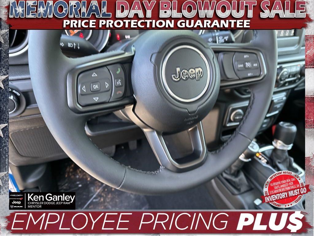 new 2023 Jeep Gladiator car, priced at $43,277