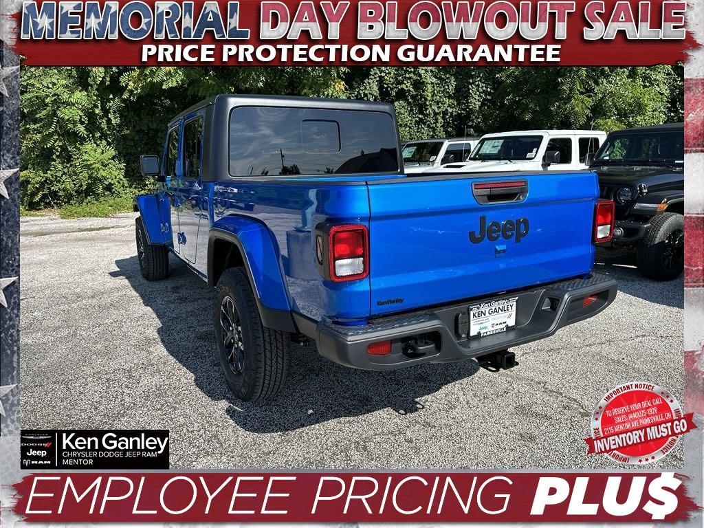 new 2023 Jeep Gladiator car, priced at $43,277