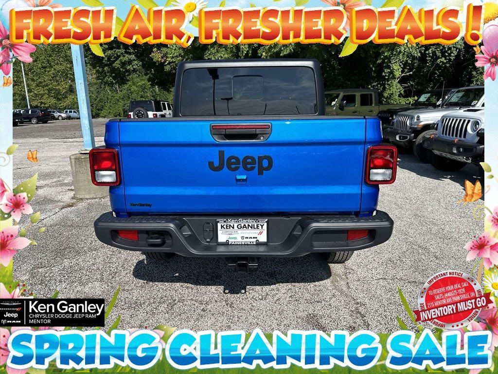 new 2023 Jeep Gladiator car, priced at $43,277