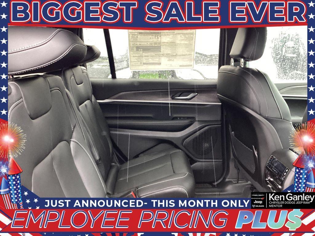 new 2025 Jeep Grand Cherokee L car, priced at $49,776