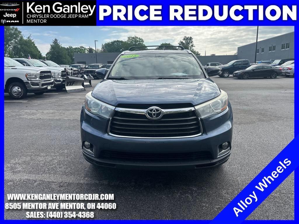 used 2015 Toyota Highlander car, priced at $17,100