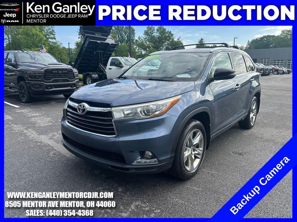 used 2015 Toyota Highlander car, priced at $17,100