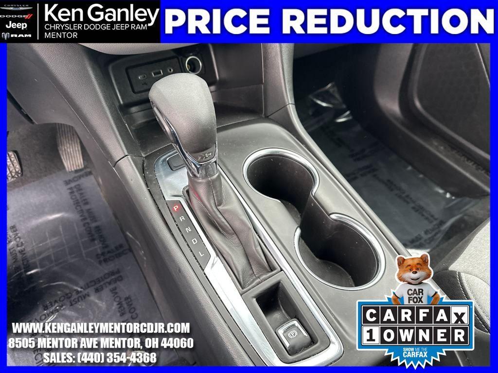 used 2022 Chevrolet Equinox car, priced at $21,150