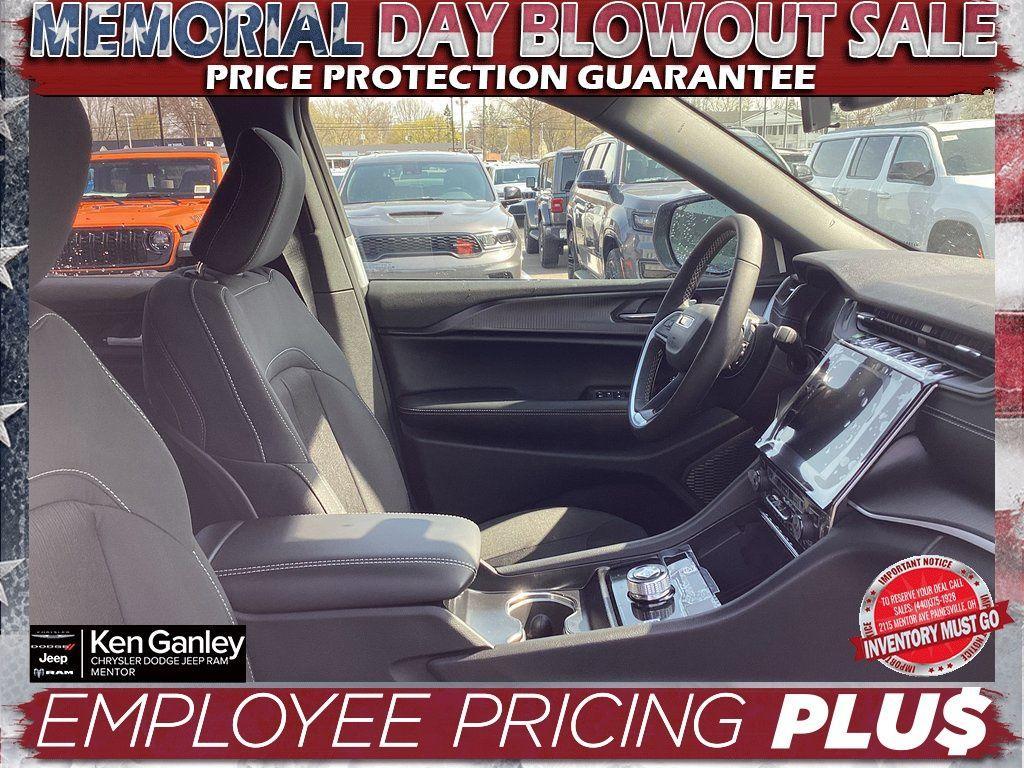 new 2025 Jeep Grand Cherokee L car, priced at $41,125