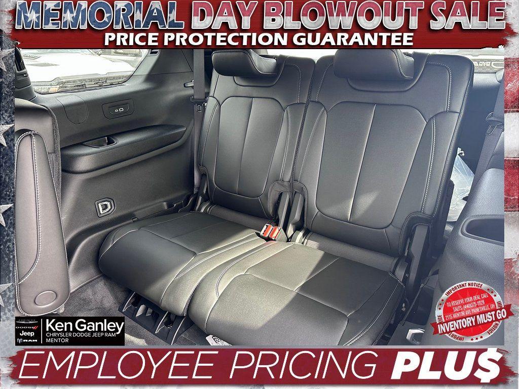 new 2025 Jeep Grand Cherokee L car, priced at $44,186