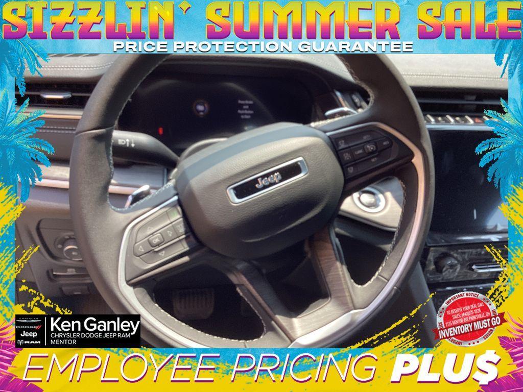 new 2025 Jeep Grand Cherokee car, priced at $50,006