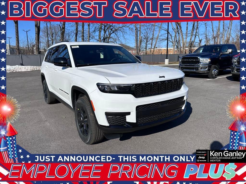 new 2025 Jeep Grand Cherokee L car, priced at $42,657