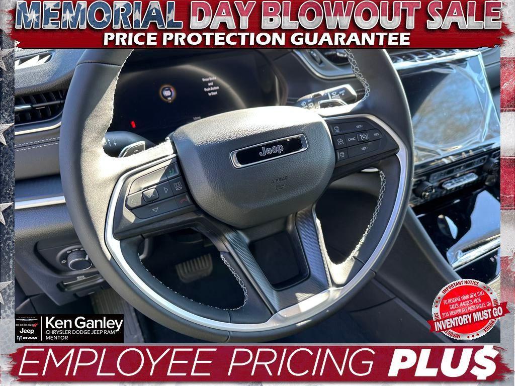 new 2025 Jeep Grand Cherokee L car, priced at $42,657