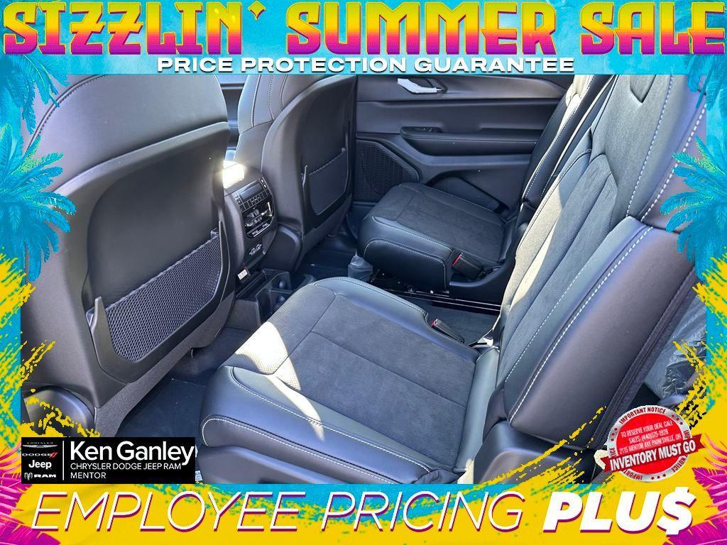 new 2025 Jeep Grand Cherokee L car, priced at $42,657