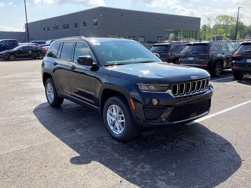 new 2025 Jeep Grand Cherokee car, priced at $39,314