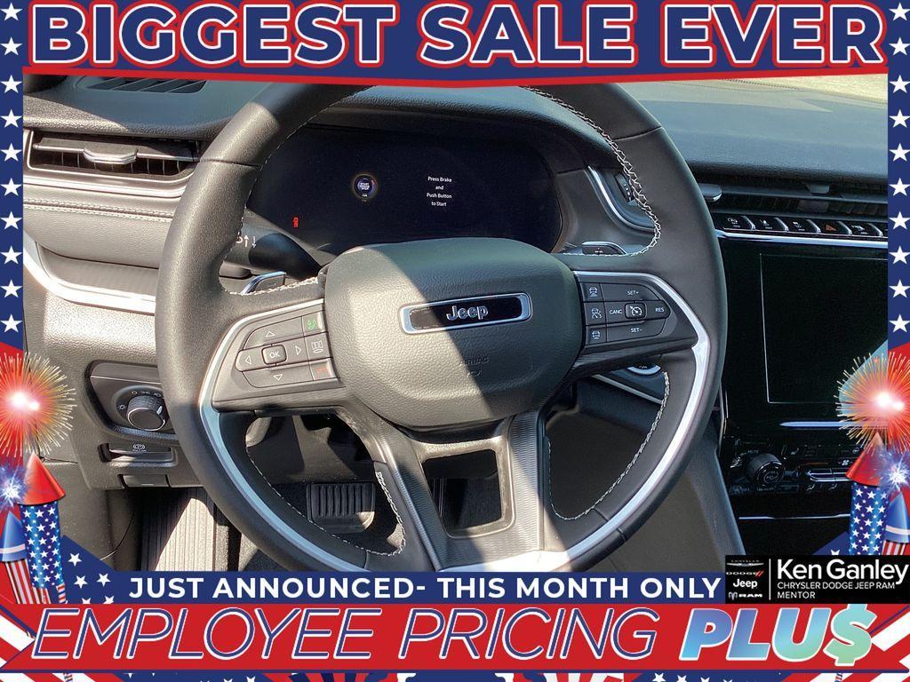 new 2025 Jeep Grand Cherokee car, priced at $39,314