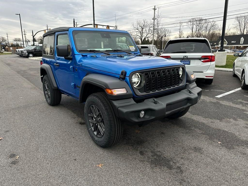 new 2025 Jeep Wrangler car, priced at $39,614