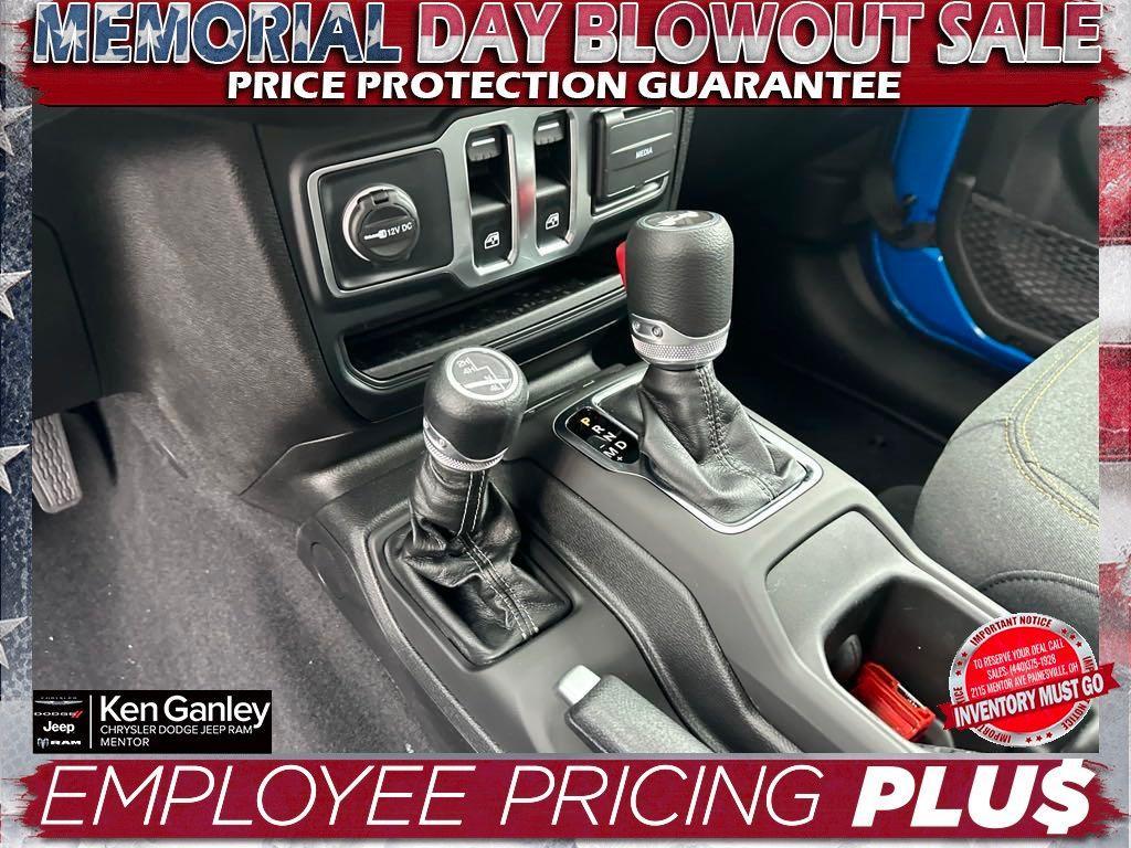 new 2025 Jeep Wrangler car, priced at $40,399