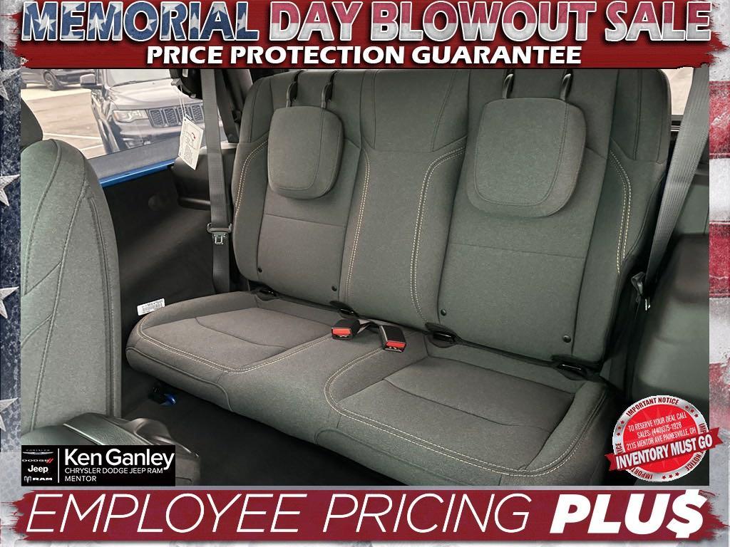 new 2025 Jeep Wrangler car, priced at $40,399