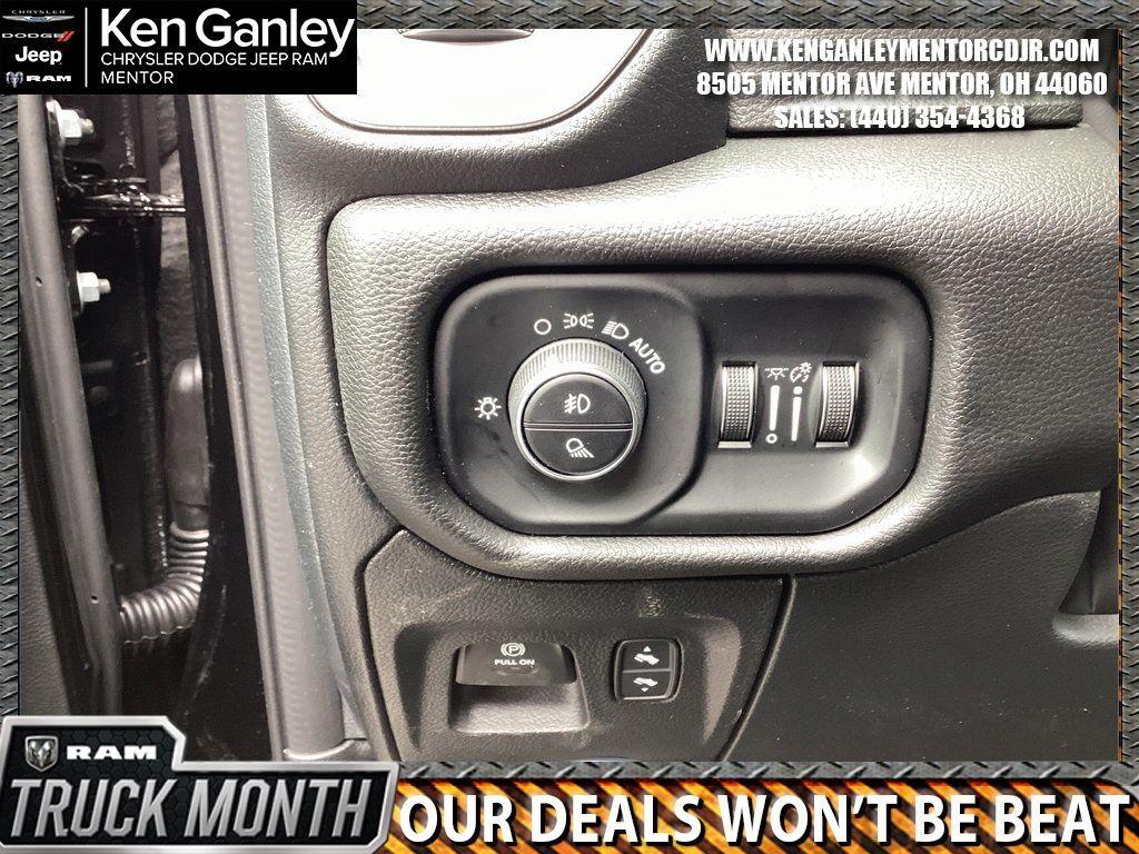 new 2025 Ram 1500 car, priced at $58,678