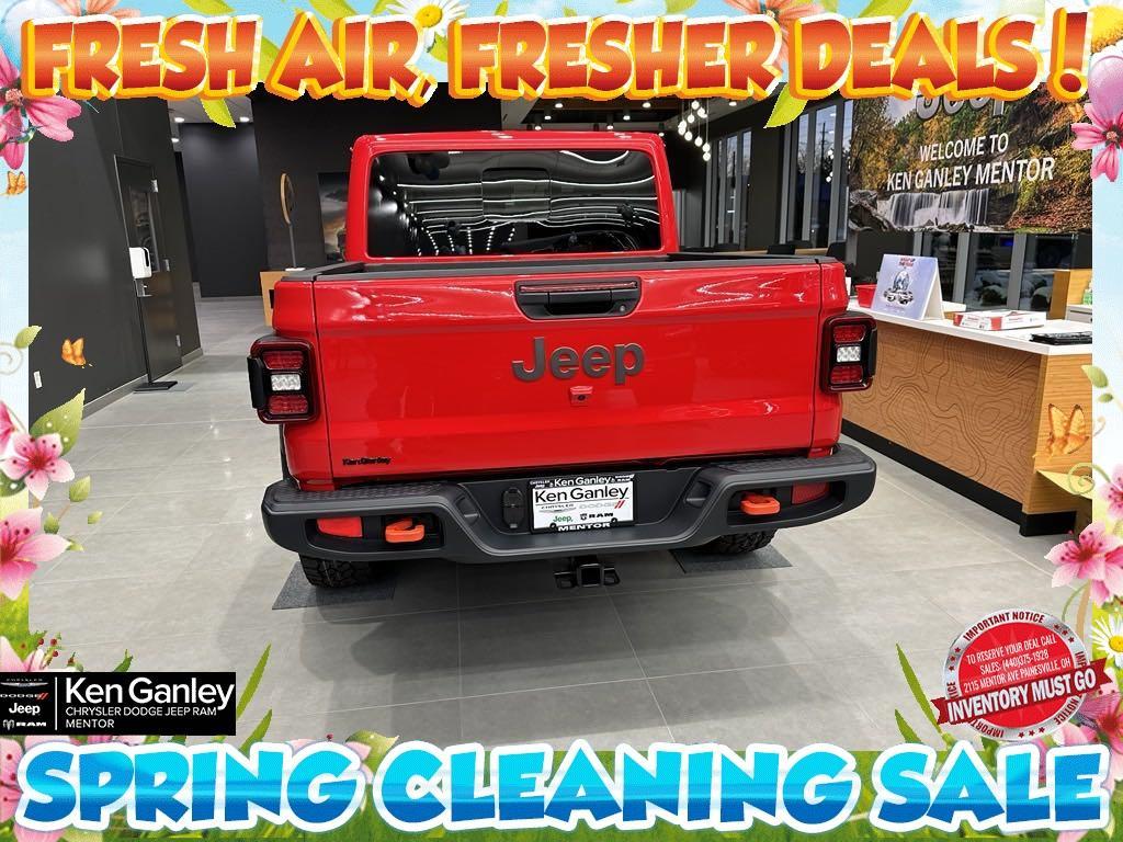 new 2025 Jeep Gladiator car, priced at $57,213