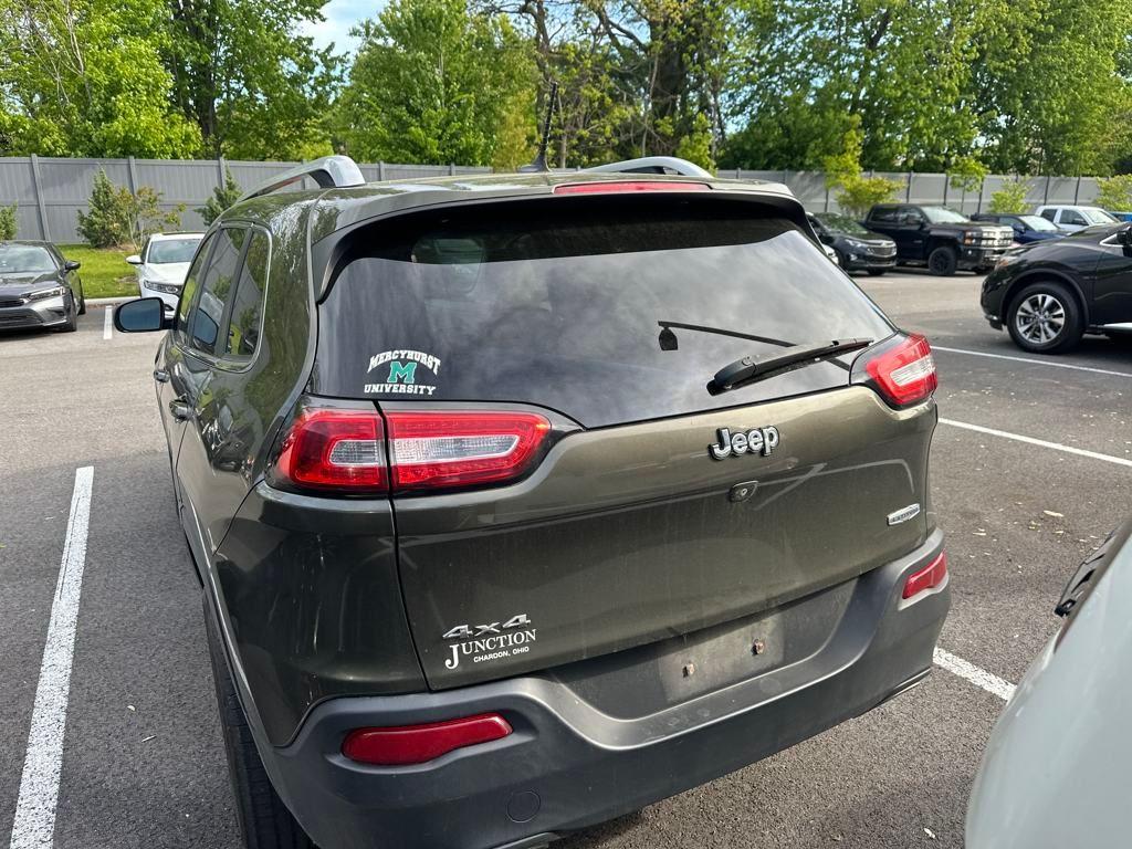 used 2015 Jeep Cherokee car, priced at $6,600
