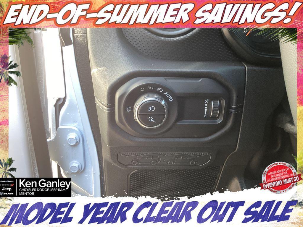 new 2025 Jeep Gladiator car, priced at $41,515