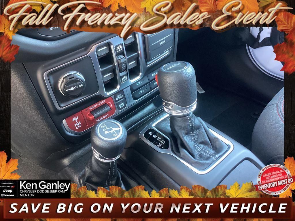 new 2025 Jeep Gladiator car, priced at $43,815