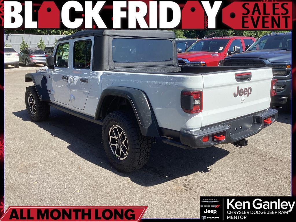 new 2025 Jeep Gladiator car, priced at $43,816