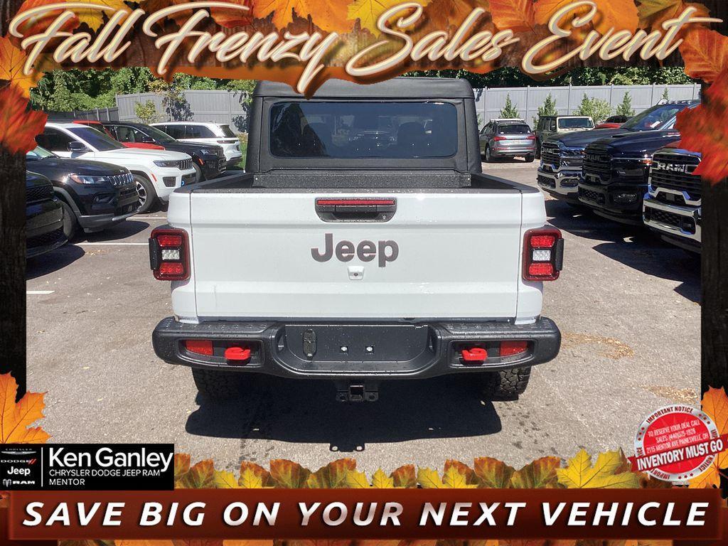 new 2025 Jeep Gladiator car, priced at $41,515