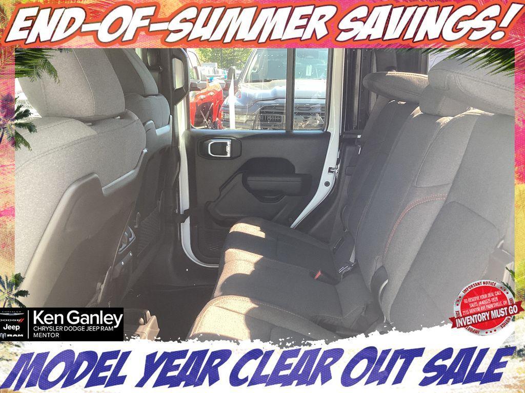 new 2025 Jeep Gladiator car, priced at $41,515