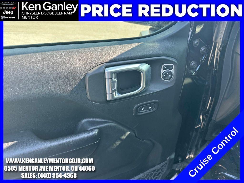 used 2018 Jeep Wrangler Unlimited car, priced at $22,900
