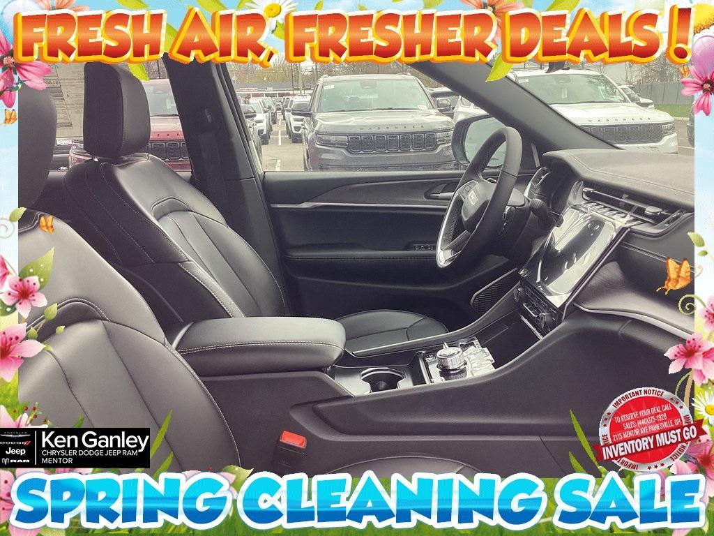 new 2025 Jeep Grand Cherokee 4xe car, priced at $56,080