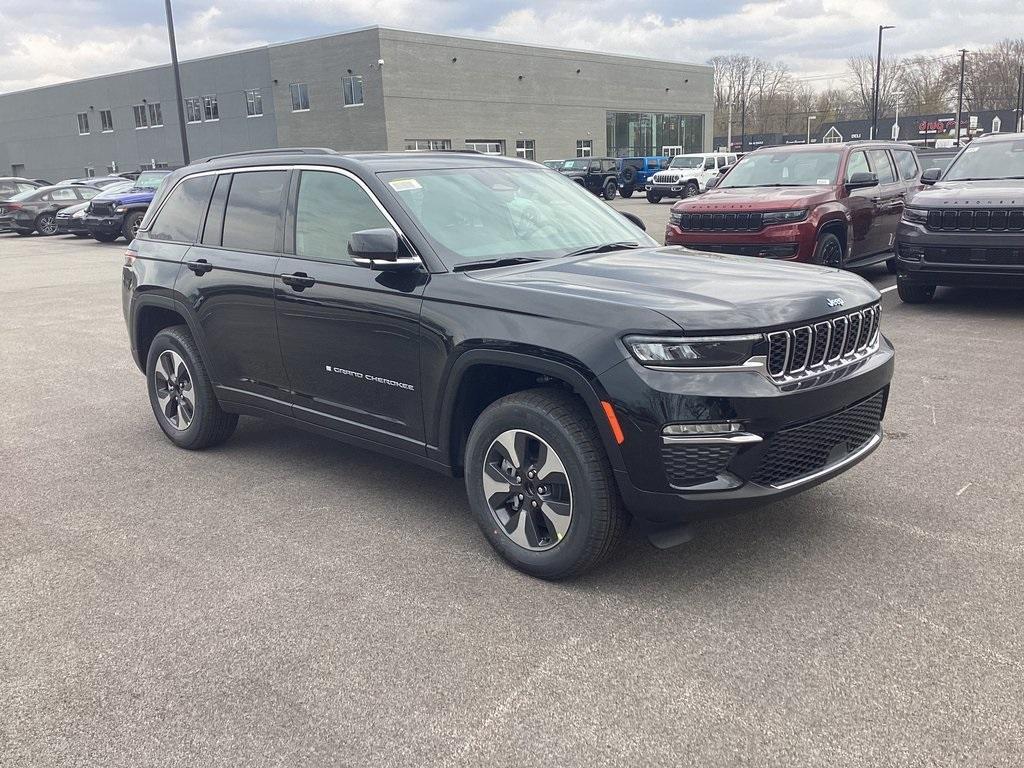 new 2025 Jeep Grand Cherokee 4xe car, priced at $56,080