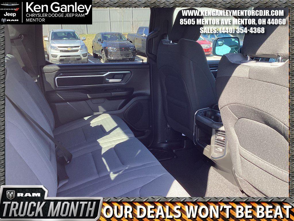 new 2025 Ram 1500 car, priced at $45,816
