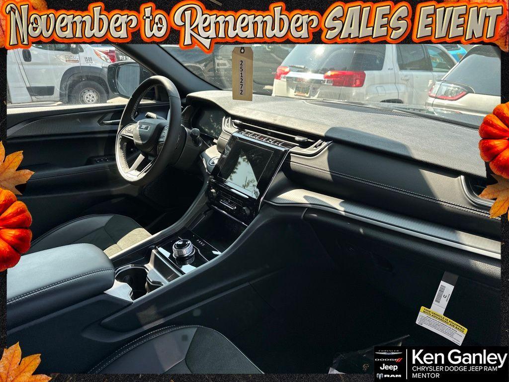 new 2025 Jeep Grand Cherokee L car, priced at $44,493