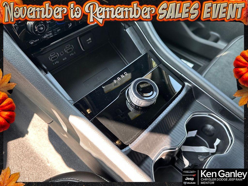 new 2025 Jeep Grand Cherokee L car, priced at $44,493