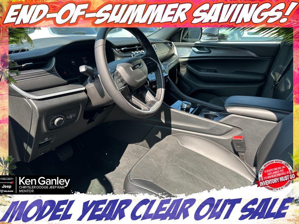 new 2025 Jeep Grand Cherokee L car, priced at $42,152