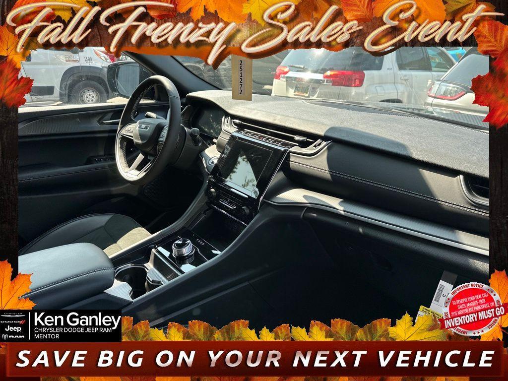 new 2025 Jeep Grand Cherokee L car, priced at $42,152