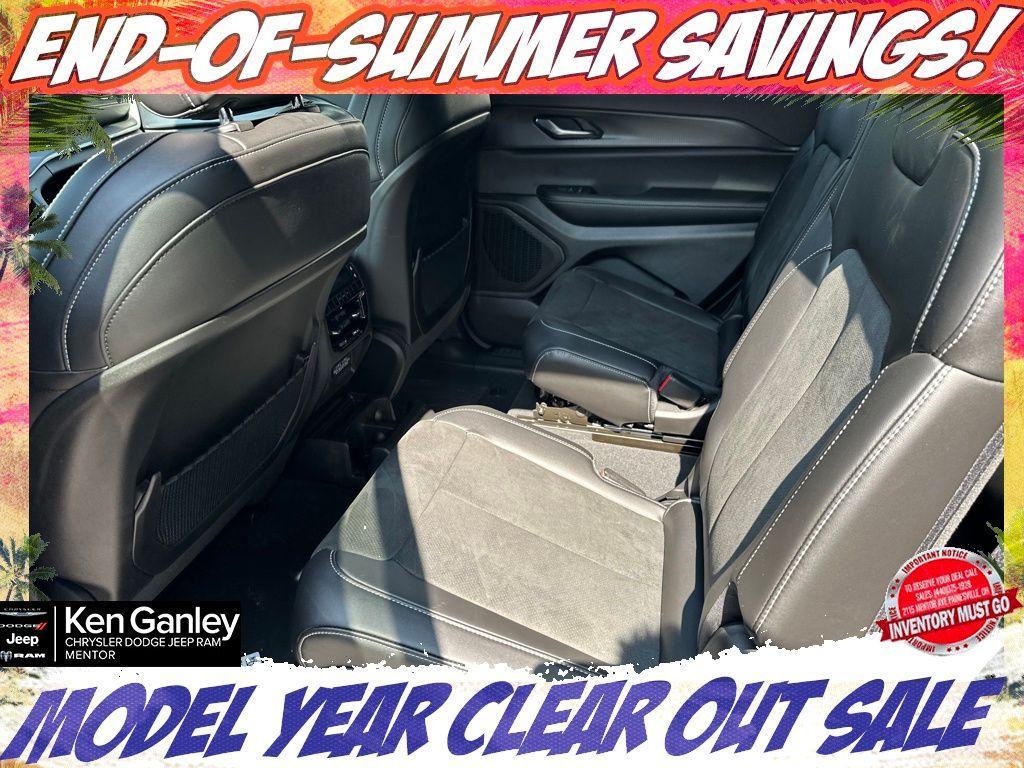 new 2025 Jeep Grand Cherokee L car, priced at $42,152