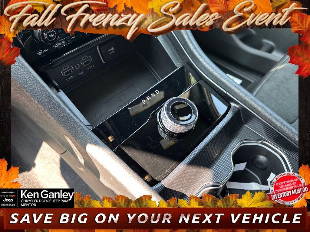 new 2025 Jeep Grand Cherokee L car, priced at $42,152
