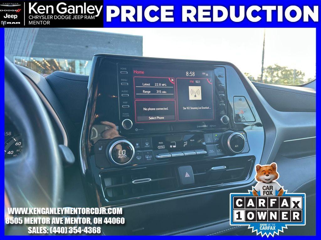 used 2021 Toyota Highlander car, priced at $32,500