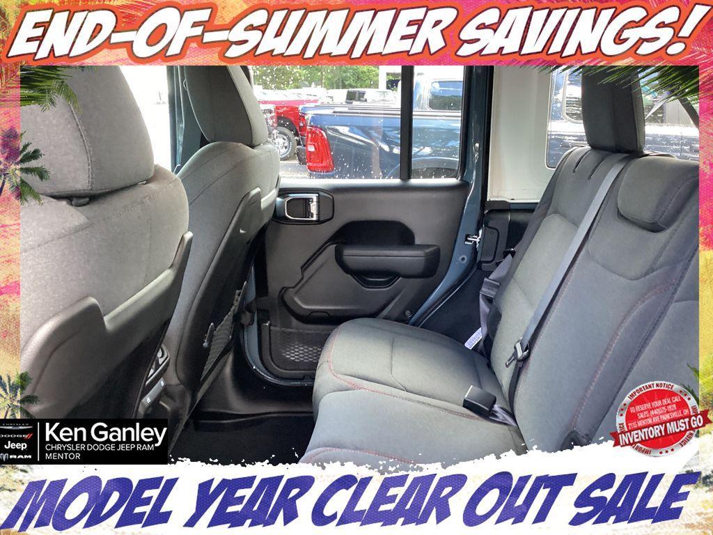 new 2025 Jeep Wrangler car, priced at $53,156