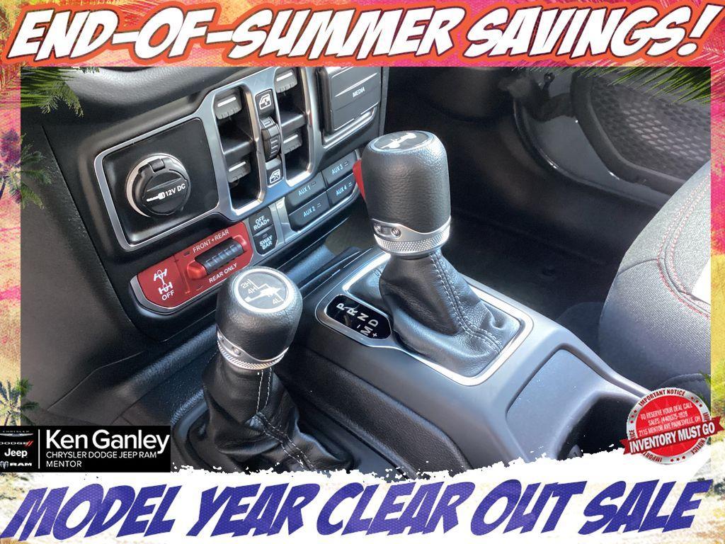 new 2025 Jeep Wrangler car, priced at $53,156