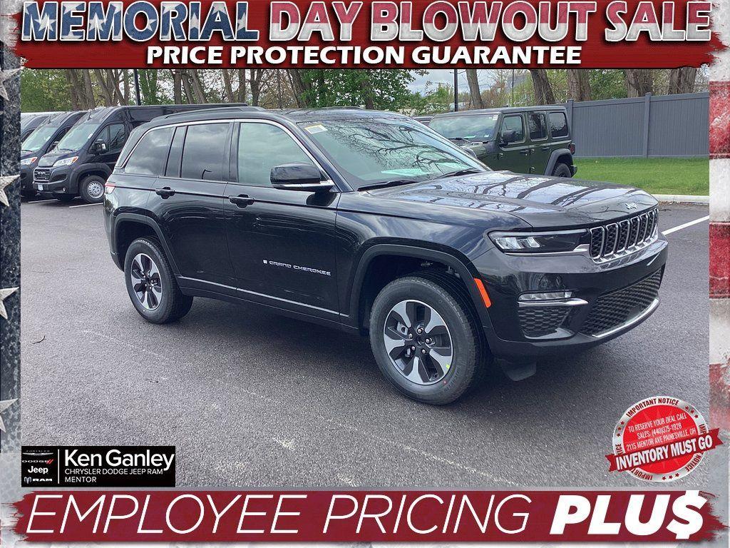 new 2025 Jeep Grand Cherokee 4xe car, priced at $61,080