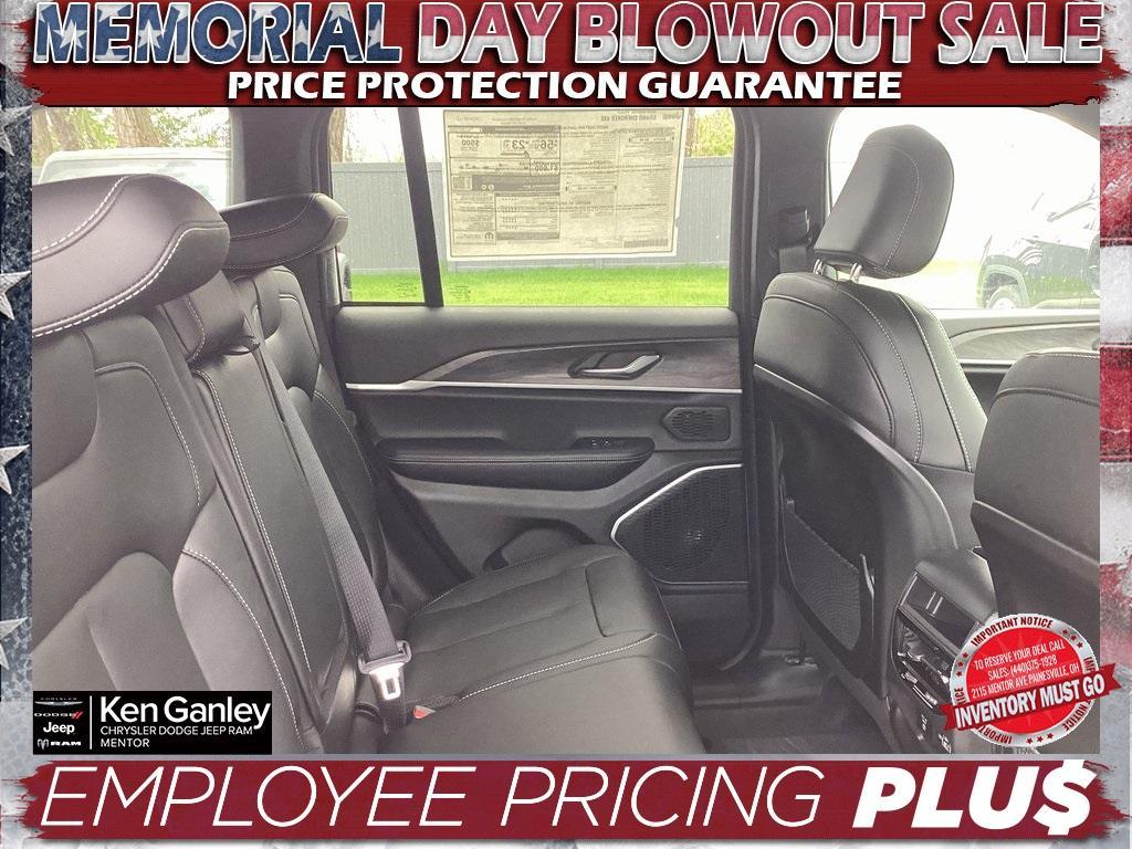 new 2025 Jeep Grand Cherokee 4xe car, priced at $57,673
