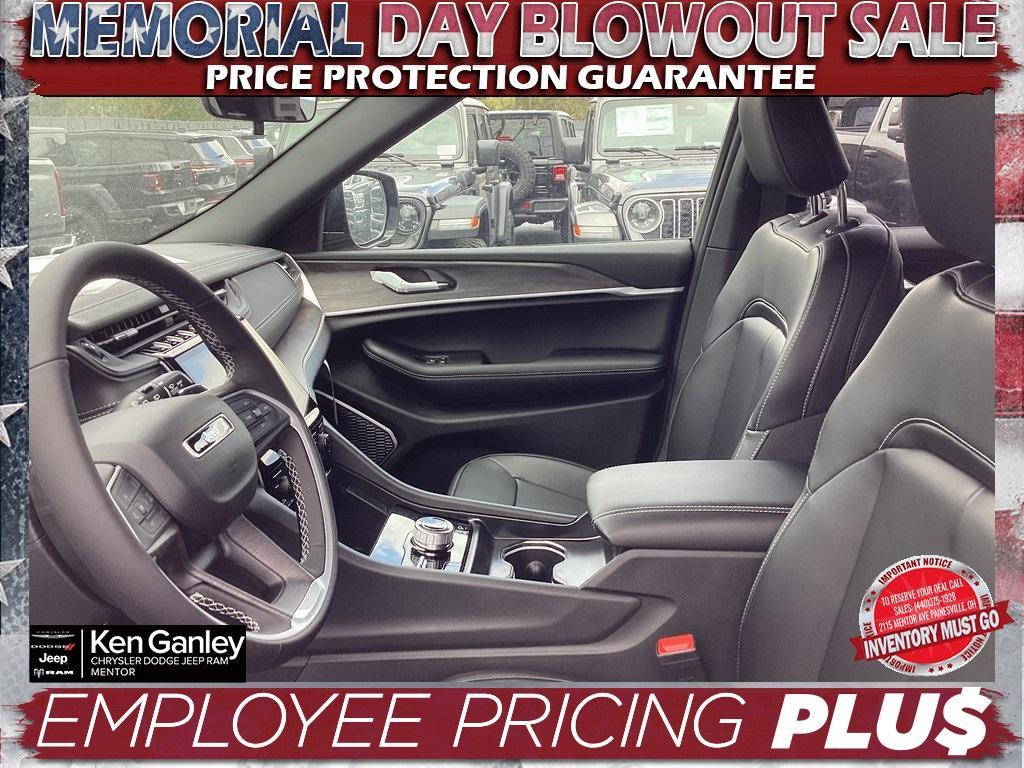 new 2025 Jeep Grand Cherokee 4xe car, priced at $57,673