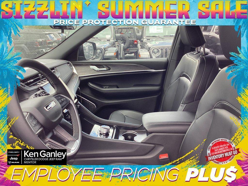 new 2025 Jeep Grand Cherokee 4xe car, priced at $61,080