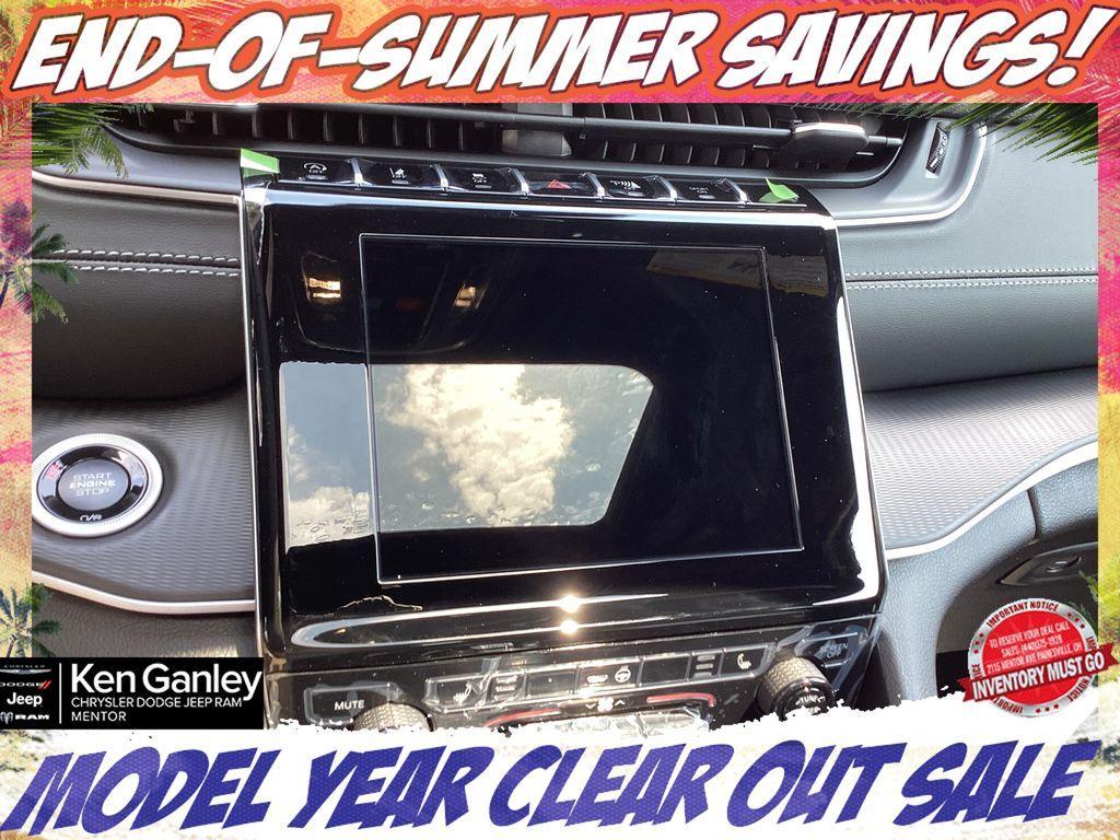 new 2025 Jeep Grand Cherokee car, priced at $39,909