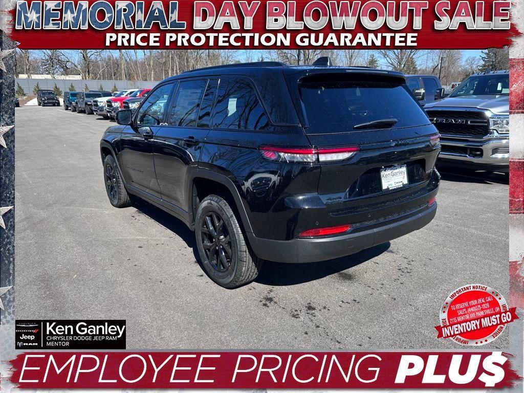 new 2025 Jeep Grand Cherokee car, priced at $41,255
