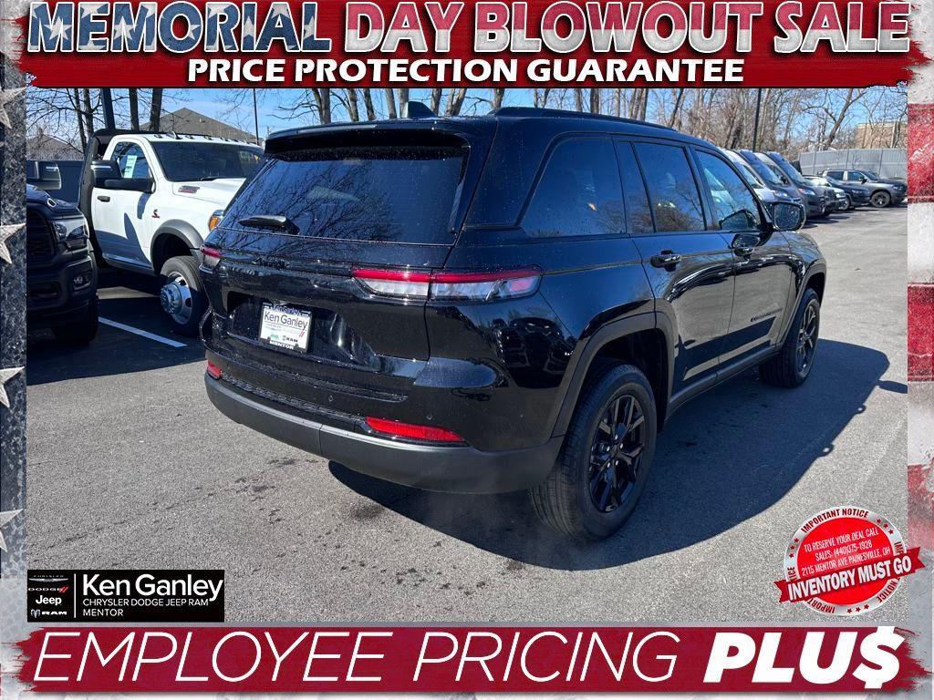 new 2025 Jeep Grand Cherokee car, priced at $41,255