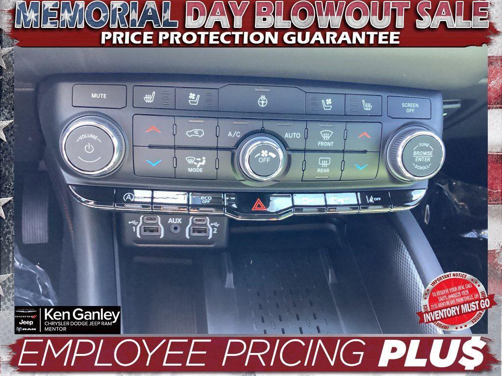 new 2025 Dodge Durango car, priced at $44,837