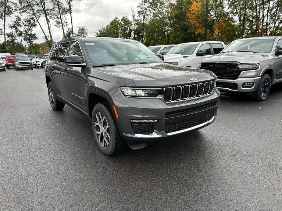 new 2025 Jeep Grand Cherokee L car, priced at $50,410