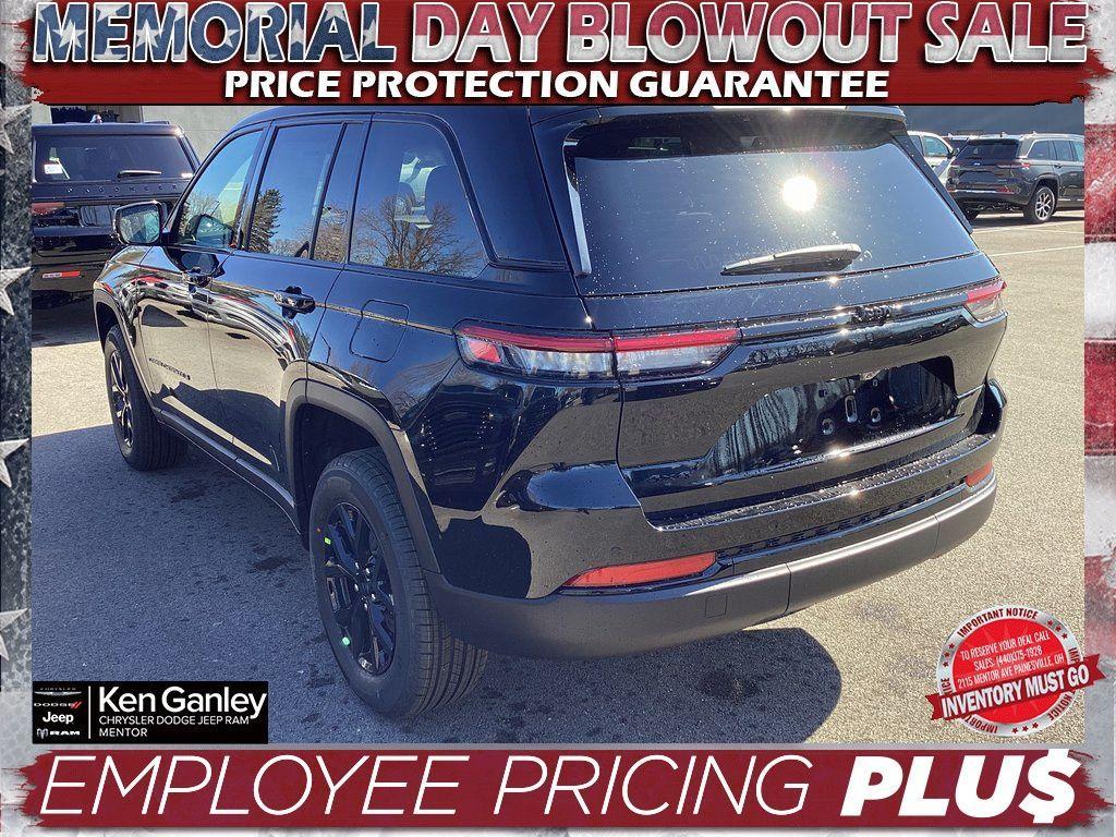 new 2025 Jeep Grand Cherokee car, priced at $42,250