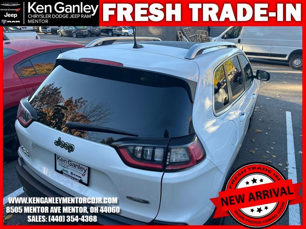 used 2020 Jeep Cherokee car, priced at $11,995